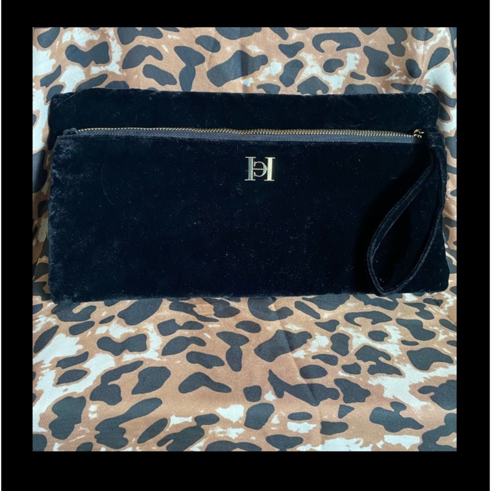 Carolina Herrera Good Girl black velvet clutch